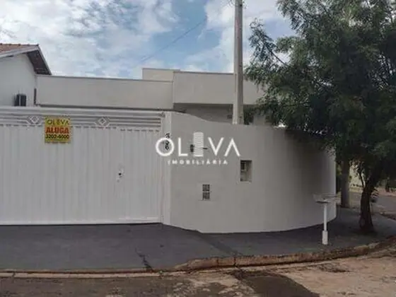 Foto de capa — Casa em Parque das Aroeiras II, São José do Rio Preto