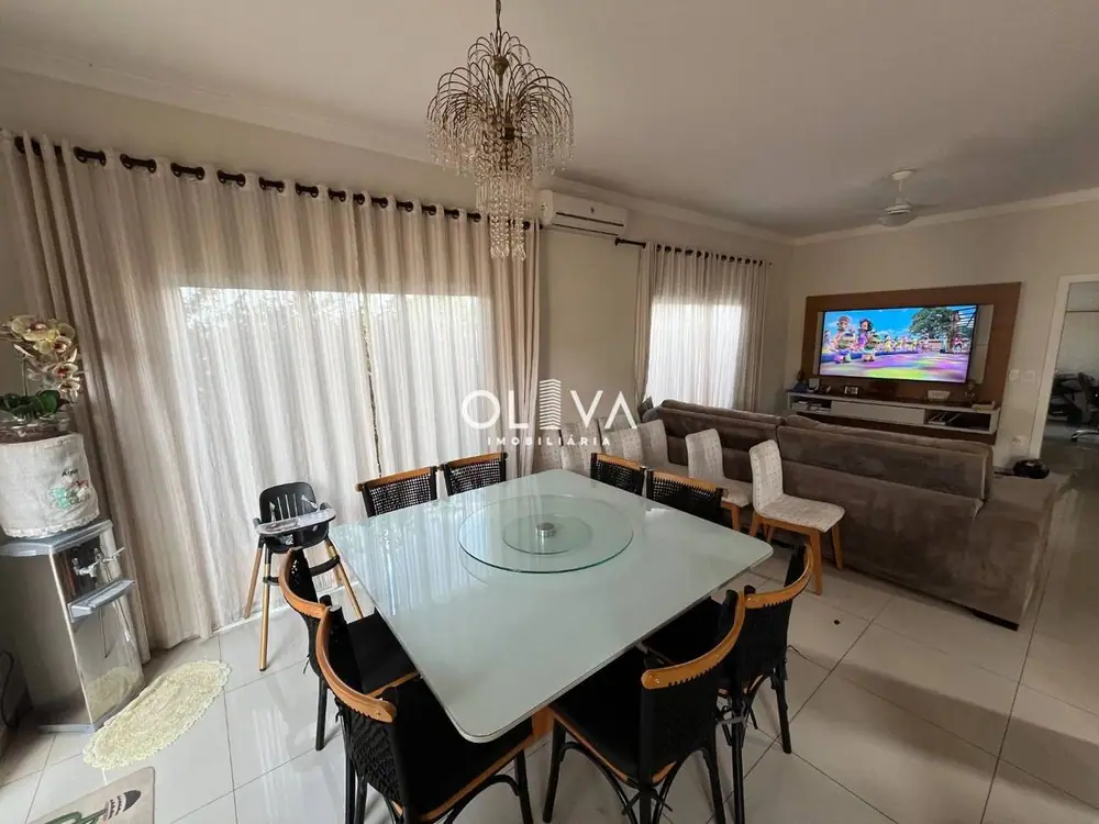 Foto de capa — Casa em Village Provence, São José do Rio Preto