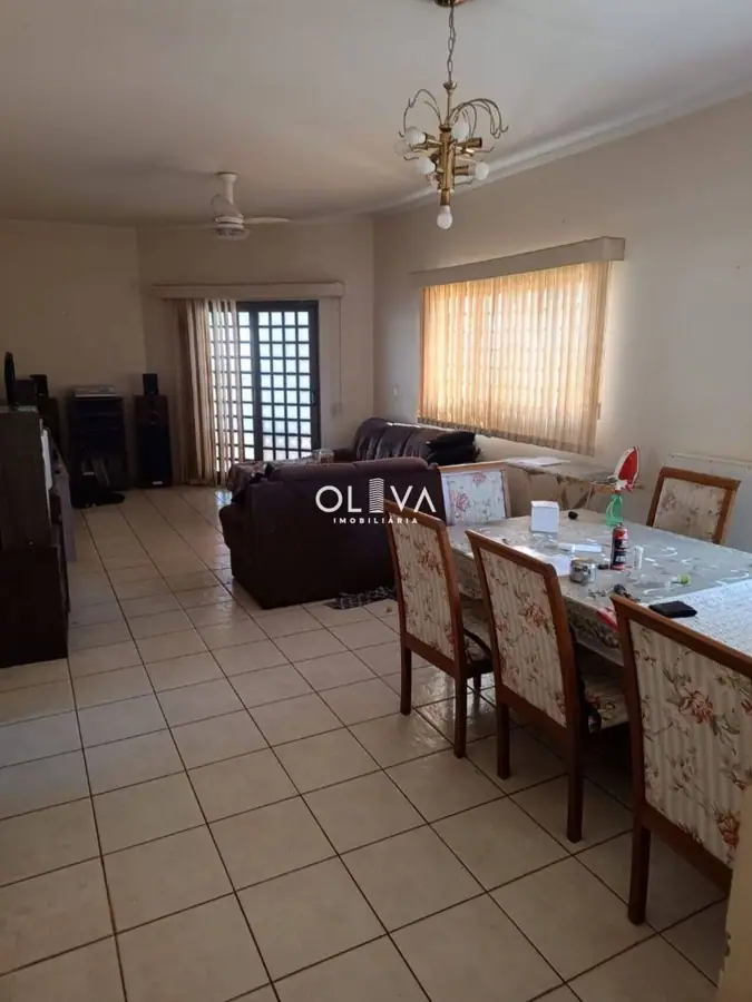 Foto de capa — Casa em Jardim Caparroz, São José do Rio Preto