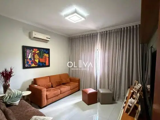 Foto de capa — Casa em Jardim Tarraf II, São José do Rio Preto